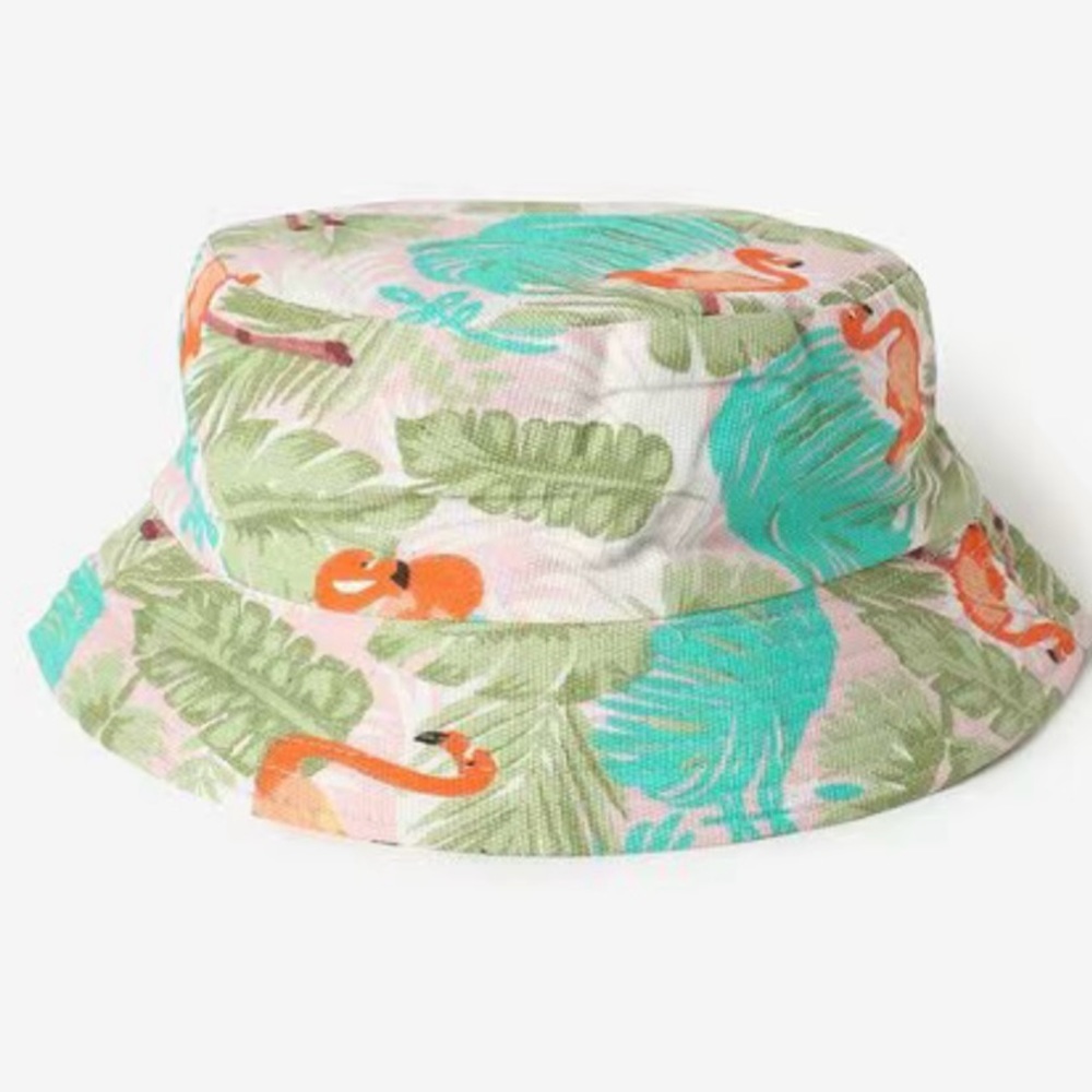Bucket hat (new)